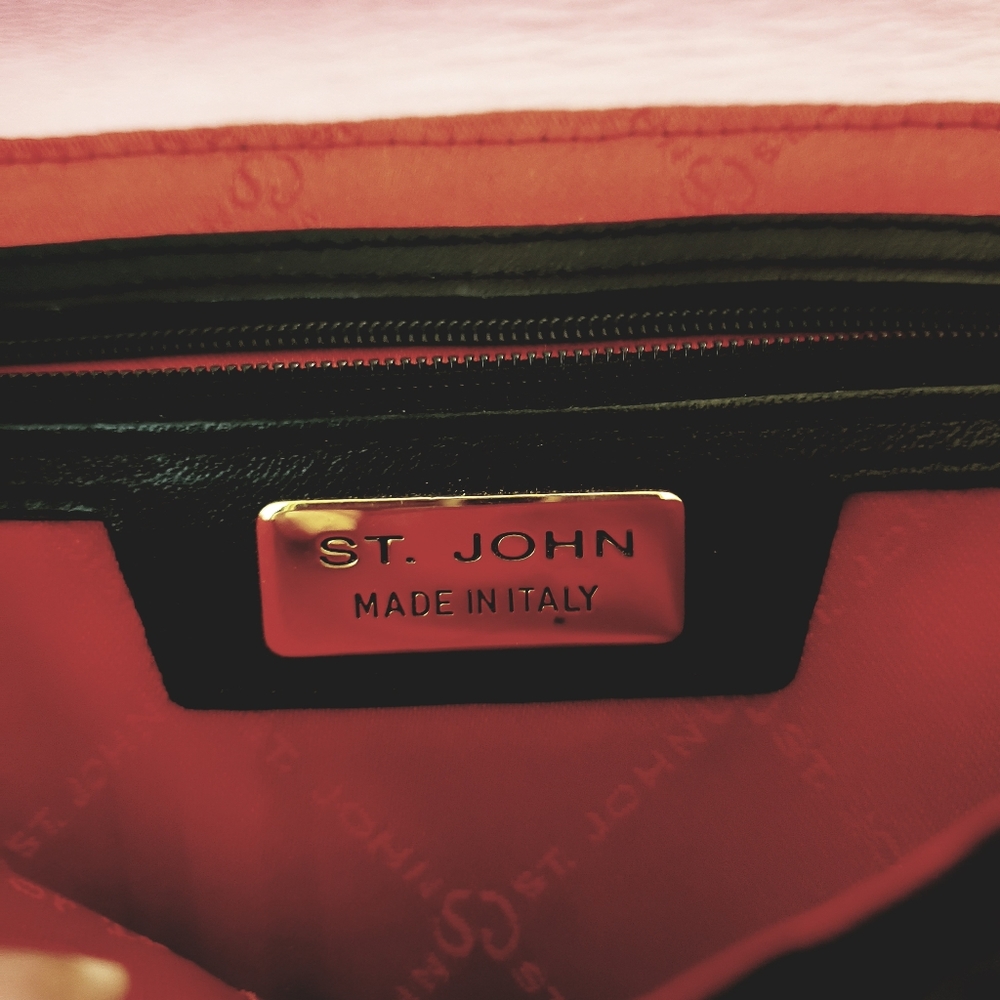St John leather clutch 11.5 X 5 - Picture 11 of 11
